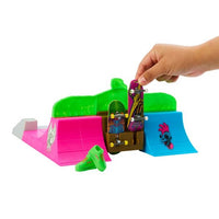Hot Wheels Neon Bones Hawk HQ Skatepark Skate