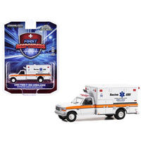 Greenlight First Responders Boston EMS 1994 Ford F-350 Ambulance Hobby Exclusive 1:64 Diecast