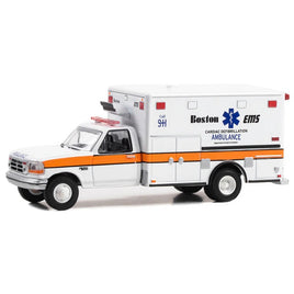 Greenlight First Responders Boston EMS 1994 Ford F-350 Ambulance Hobby Exclusive 1:64 Diecast