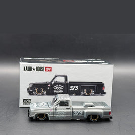 CHASE Kaido House x Mini GT #236 Chevrolet Silverado Dually Hot Rod V1