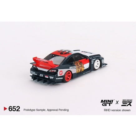 Mini GT #652 LB-Super Silhouette Nissan silvia (S15) "Garuda" 1:64 Diecast Car