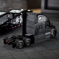Hot Wheels Freightliner Cascadia Elite 64 Black Collectors Transporter 1:64 Diecast