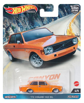 Hot Wheels Car Culture Canyon Warriors '73 Volvo 142 GL