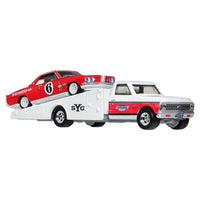 Hot Wheels Team Transport '66 Chevrolet Corviar Yenko Stinger & '72 Chevy Ramp Truck Camion A Rampe