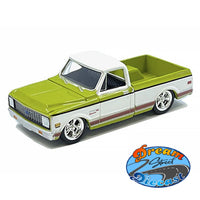 Greenlight 1:64 1972 Chevrolet C-10 Short Bed Custom Green and White 1352002
