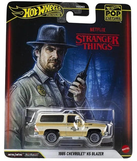Hot Wheels Premium Pop Culture Stranger Things 1985 Chevrolet K5 Blazer Hawkins PD