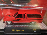 M2 Machines 1:64 1985 Toyota Truck with Camper Shell – Red- Hobby Exclusive