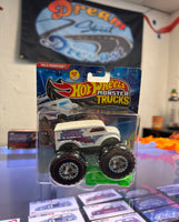 Hot Wheels Monster Trucks Milk Monster Treasure Hunt