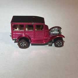 Vintage Hot Wheels Redline Classic '31 Ford Woody Rose 1:64