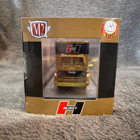 M2 Machines 1966 Dodge L600 COE & 1966 Dodge Charger Hemi Hurst CHASE
