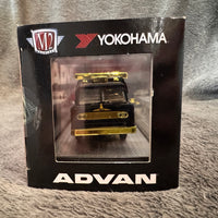 M2 Machines 1957 Mack Model N & 1978 Datsun 620 Truck Advan CHASE