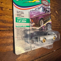 Johnny Lightning Muscle Cars USA 1971 AMC Gremlin X White Lightning CHASE