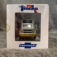 M2 Machines 1967 Chevrolet C60 Truck & 1973 Chevrolet Cheyenne 10 R49 Chase