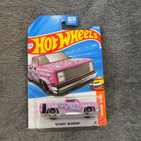 Hot Wheels Mainline '83 Chevy Silverado Pink Black Widow