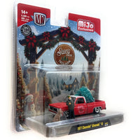 M2 Machines 1:64 Diorama Sean’s Fresh Tree Farm 1977 Chevrolet Silverado 10 with Sean Figure & Dog Limited