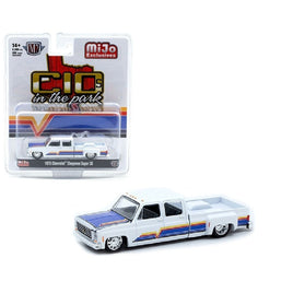 M2 Machines 1975 Chevrolet Cheyenne Super 30 Dually – White – C10s In The Park – MiJo Exclusives Limited Edition