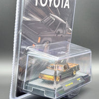 CHASE M2 Machines 1985 Toyota Pickup Truck Slammed Custom – Matte Grey w/ Carbon Hood – MiJo Exclusives MJS104 26-24