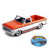 CHASE Greenlight 1:64 1972 Chevrolet C-10 Short Bed Custom Orange and White Chrome Chase & Regular