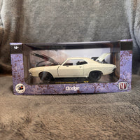 M2 Machines 1/24 Dodge Challenger T/A R138 CHASE