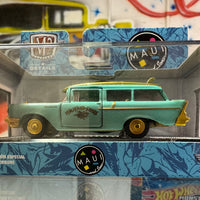 M2 Machines Maui & Sons 1957 Chevrolet 150 Handyman Station Wagon CHASE R60
