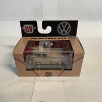 M2 Machines 1959 VW Double Cab Truck USA Model R91
