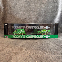 M2 Machines 1971 Chevrolet Van G10 & 1985 Chevrolet Camaro IROC-Z R94 CHASE