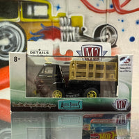 M2 Machines 1966 Dodge L600 Stake Bed Truck CHASE R50