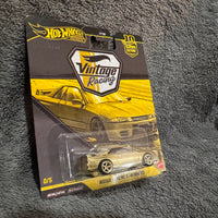 Hot Wheels Premium Vintage Racing Nissan Skyline GT-R (BNR32) Chase