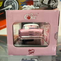 M2 Machines 1957 Chevrolet Bel Air Hardtop Cherry Coke CHASE WMTS01 1:24 Diecast