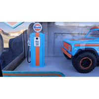 Jada Just Trucks 1973 Ford Bronco Gulf Die-Cast Car & Gas Pump