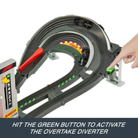 Hot Wheels Race Formula 1 Grand Prix Circuit Track Set with 3 1:64 Scale Die-Cast Toy Cars