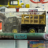 M2 Machines 1966 Dodge L600 Stake Bed Truck CHASE R50