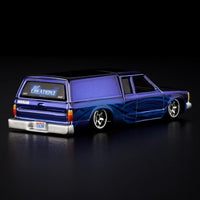 Hot Wheels Red Line Club Exclusive 1986 Nissan 720 King Cab Blue 1/64 Diecast Car