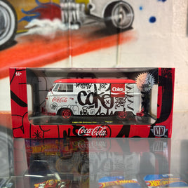 M2 Machines 1960 VW Delivery Van Coke CHASE WMTS01 1:24 Diecast